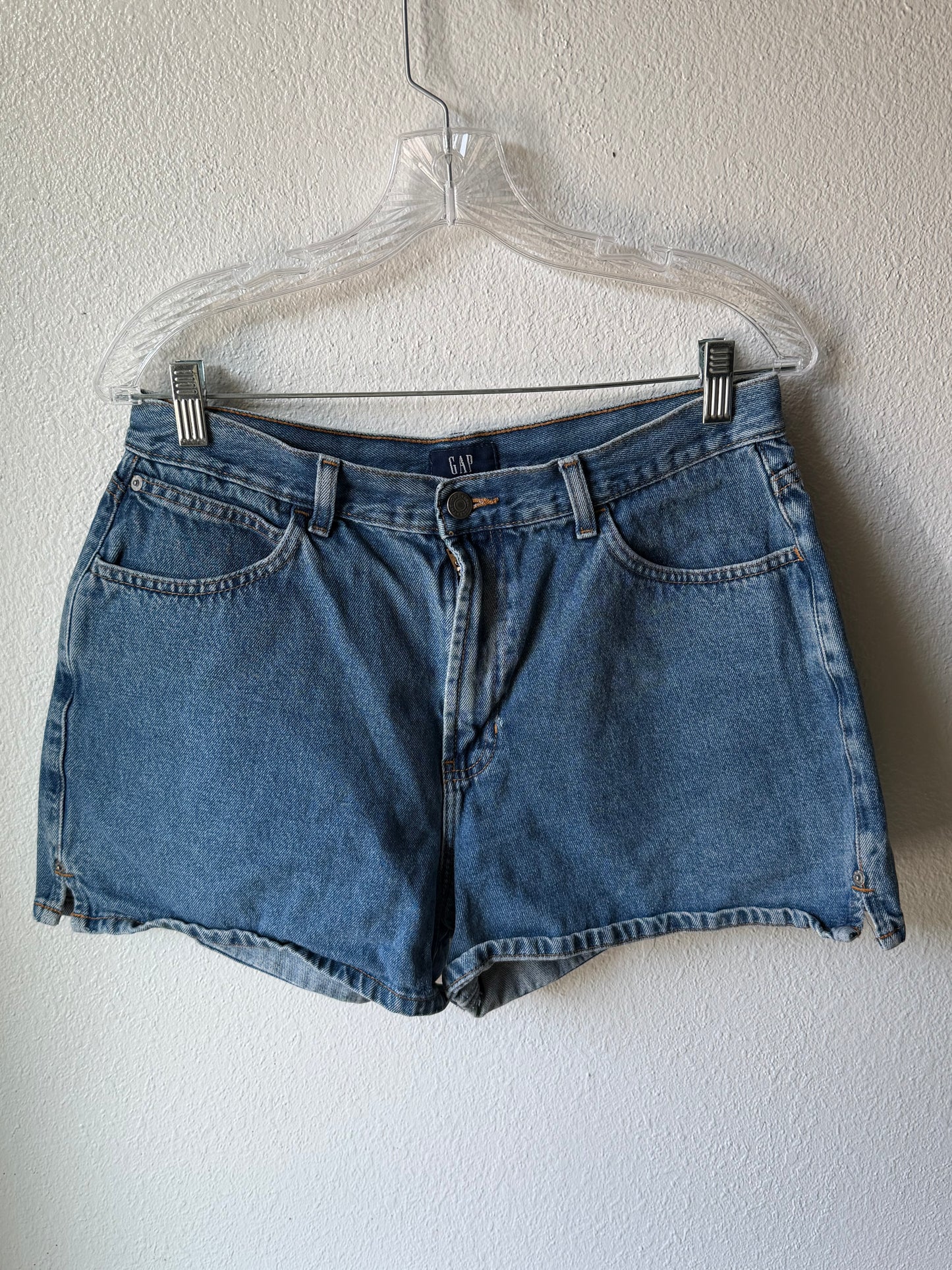 Vintage 90’s/00’s Gap Medium Wash Denim Shorts