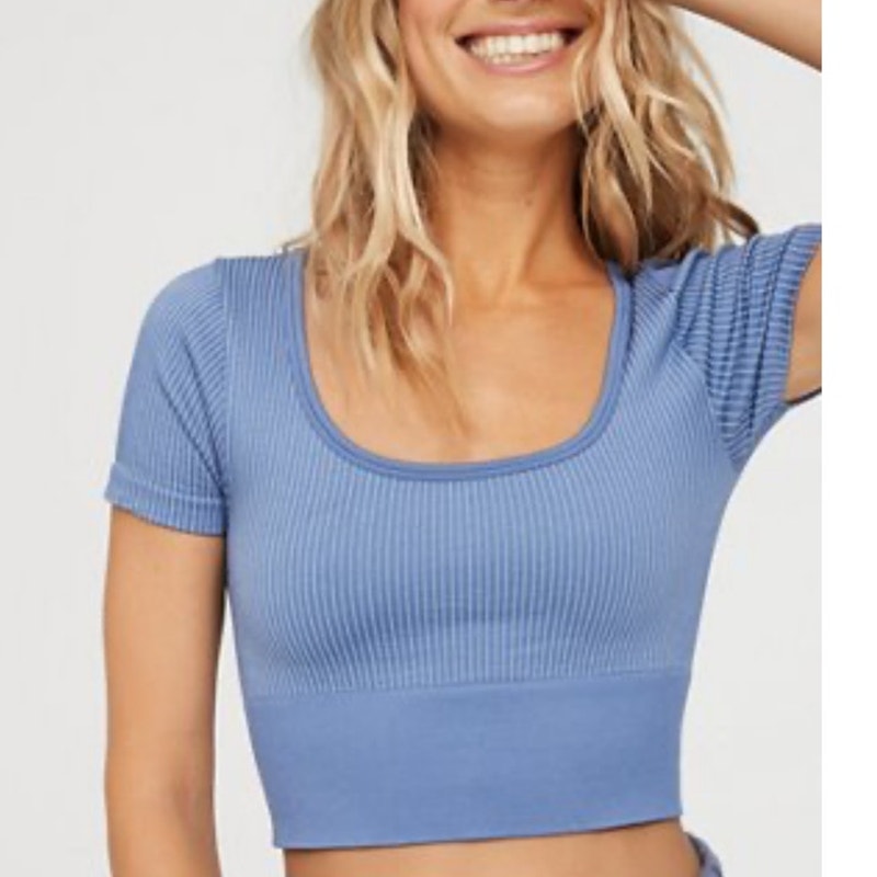 NWT Aerie Offline Seamless Ribbed Top, Size M