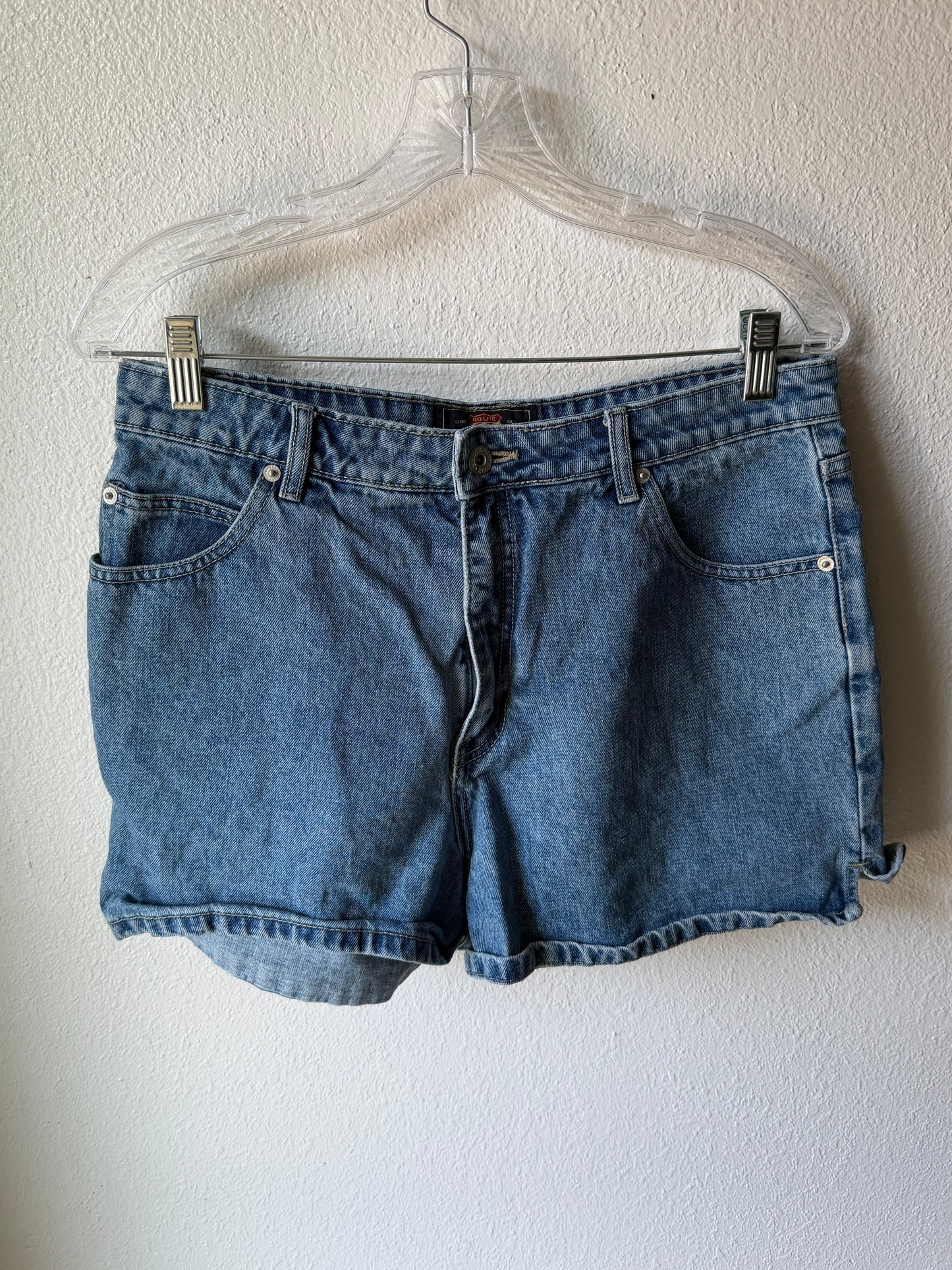 Vintage 90’s/00’s Route 66 Medium Wash Denim Shorts