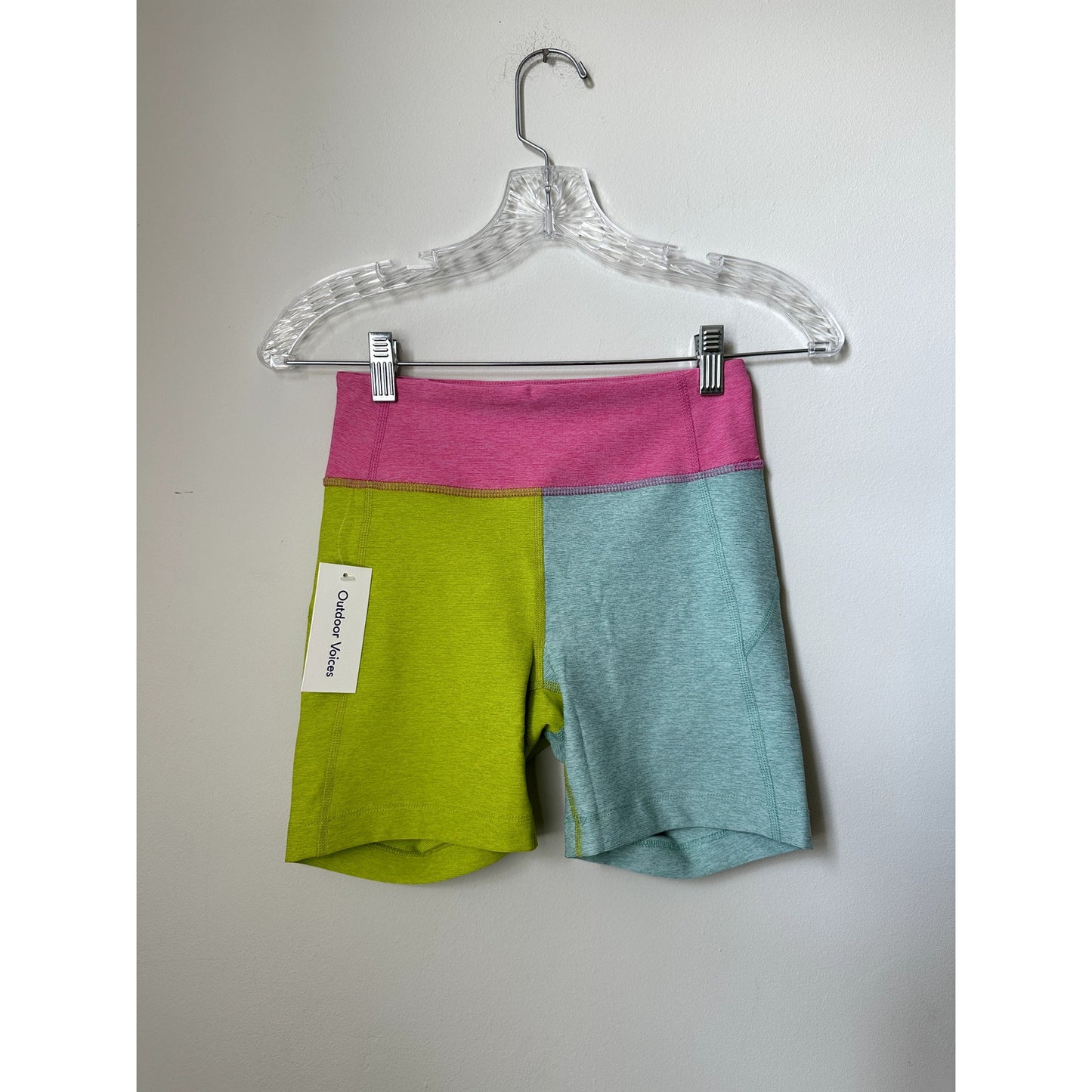 NWT Outdoor Voices Warmup 5" Short, Size XS