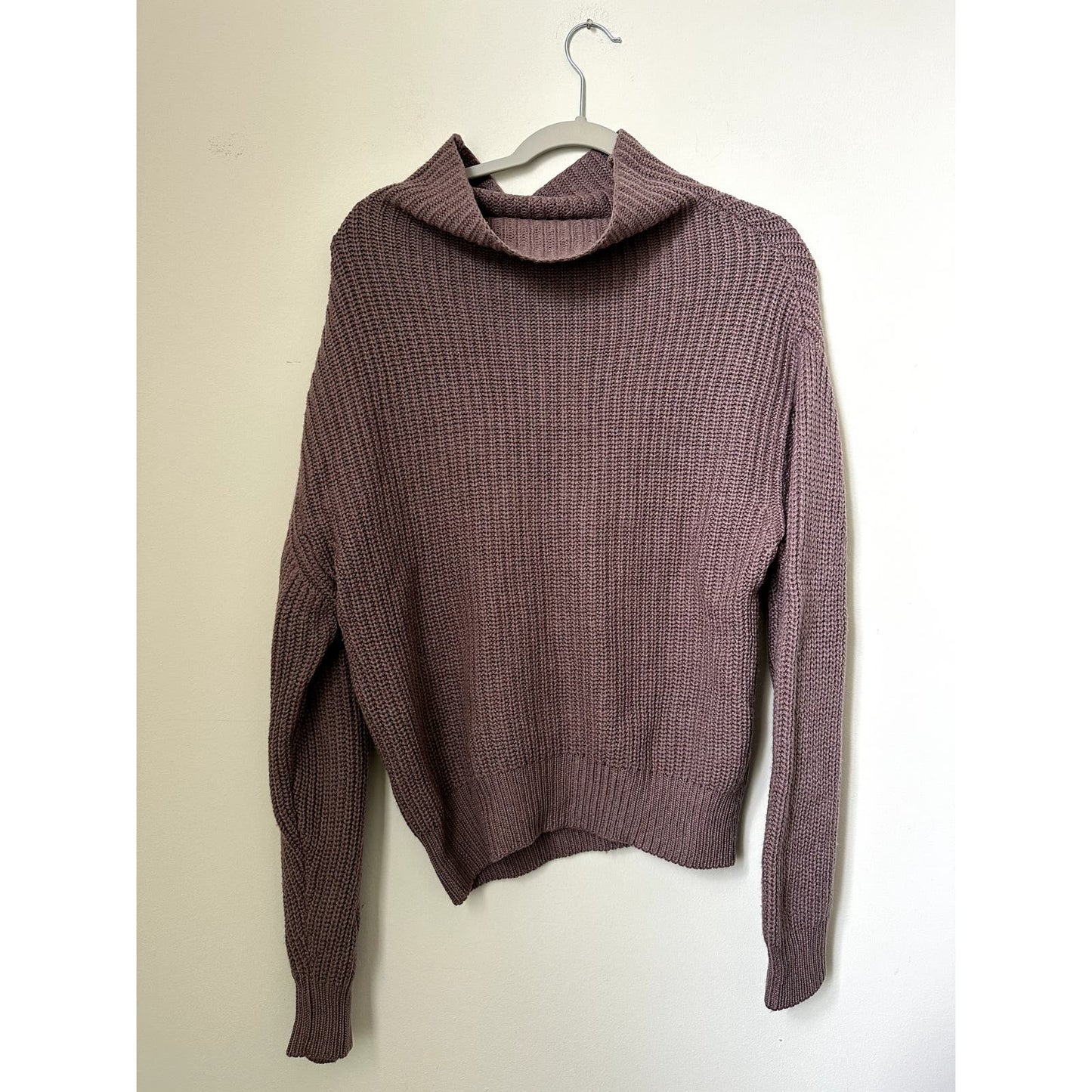 Aritzia Wilfred Montpellier Sweater, Size Small