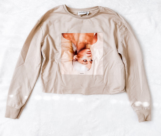 Ariana Grande Sweetener Cropped Crewneck