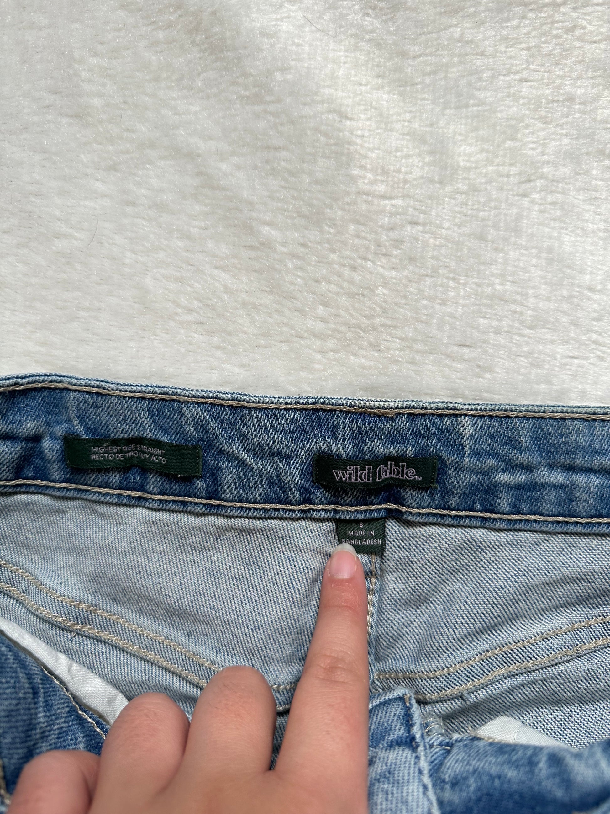 Wild Fable Distressed Jeans - Better World Thrift