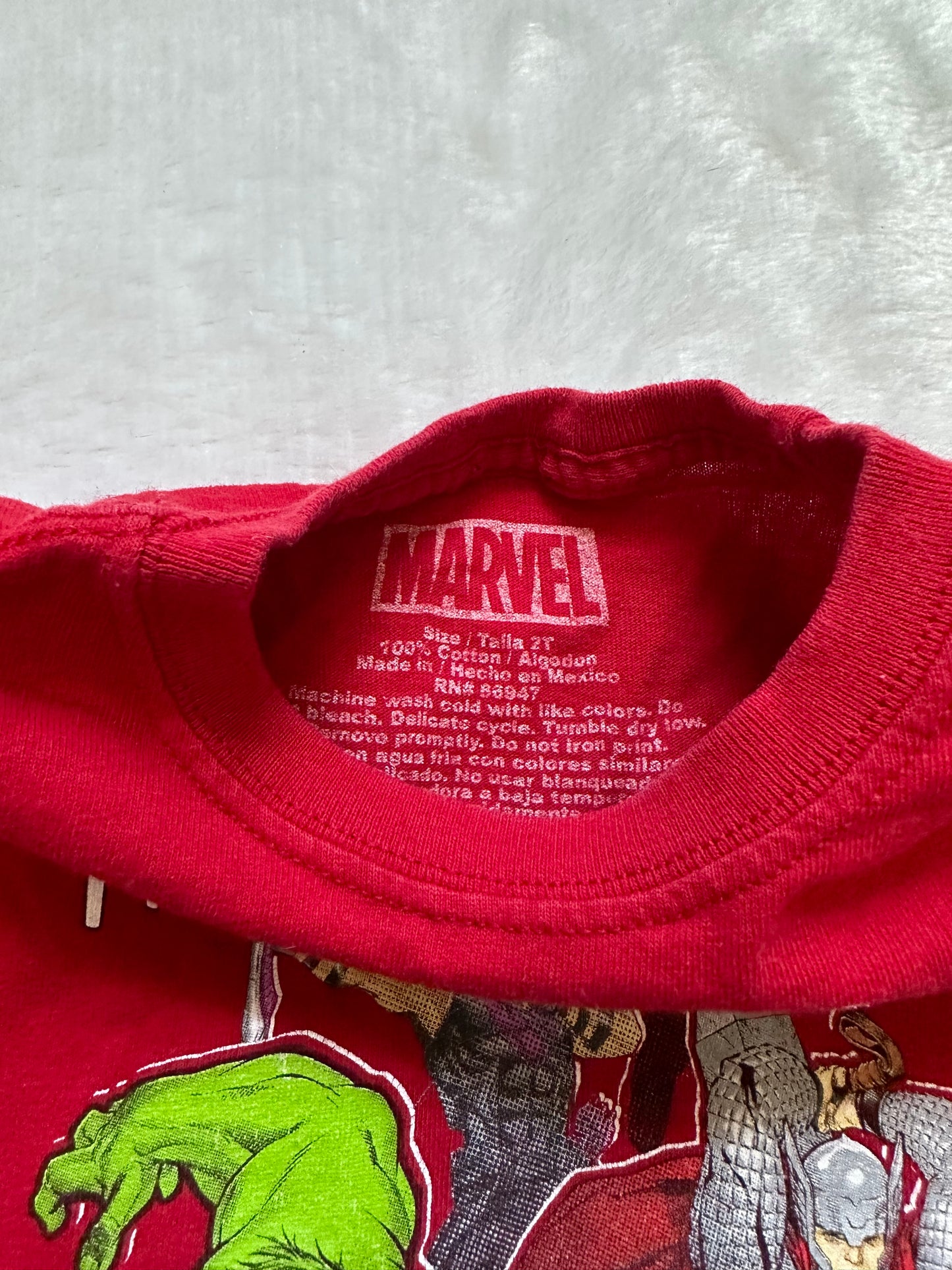 Marvel T-shirt - Better World Thrift