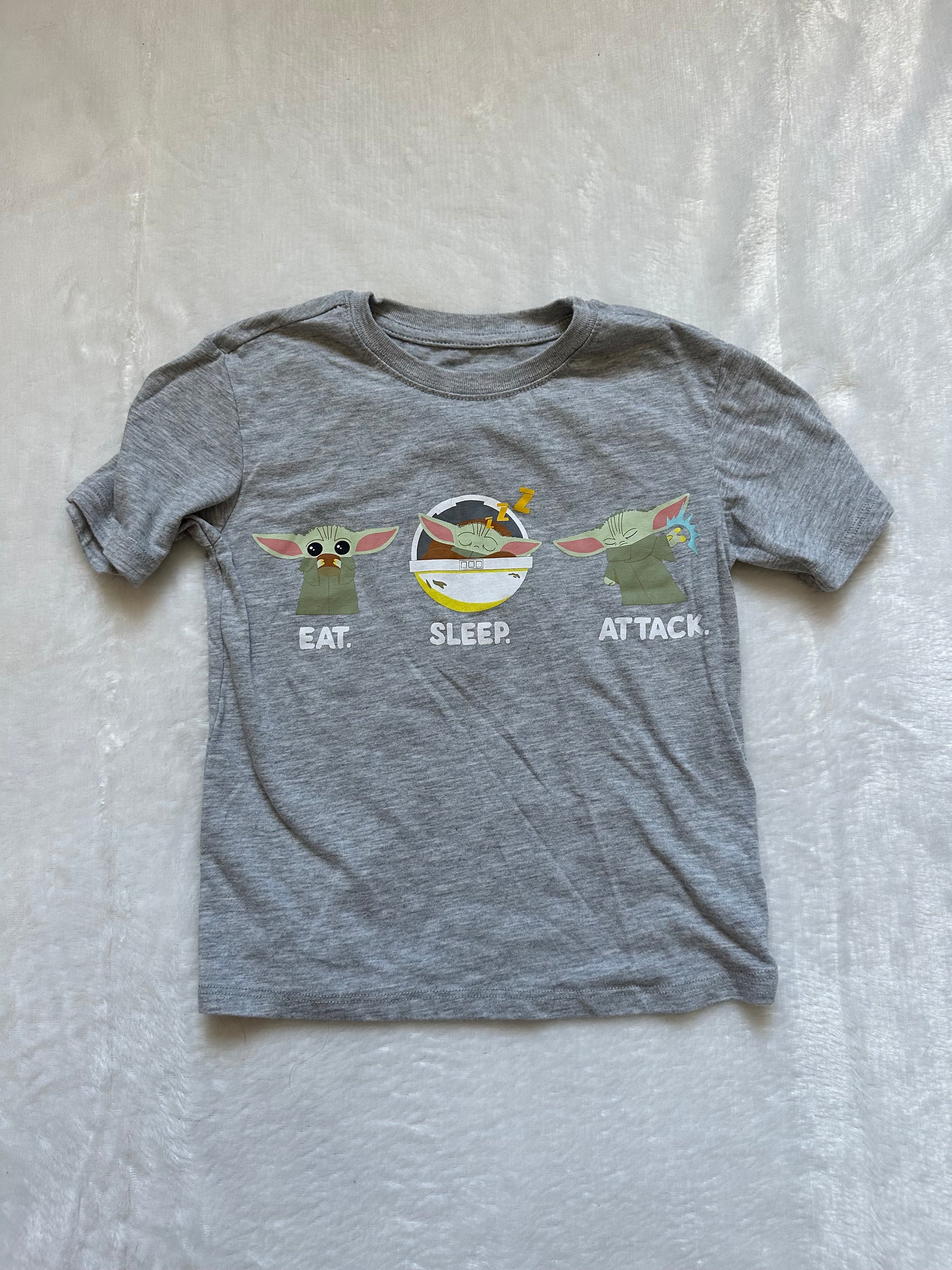 Baby Yoda T-Shirt - Better World Thrift