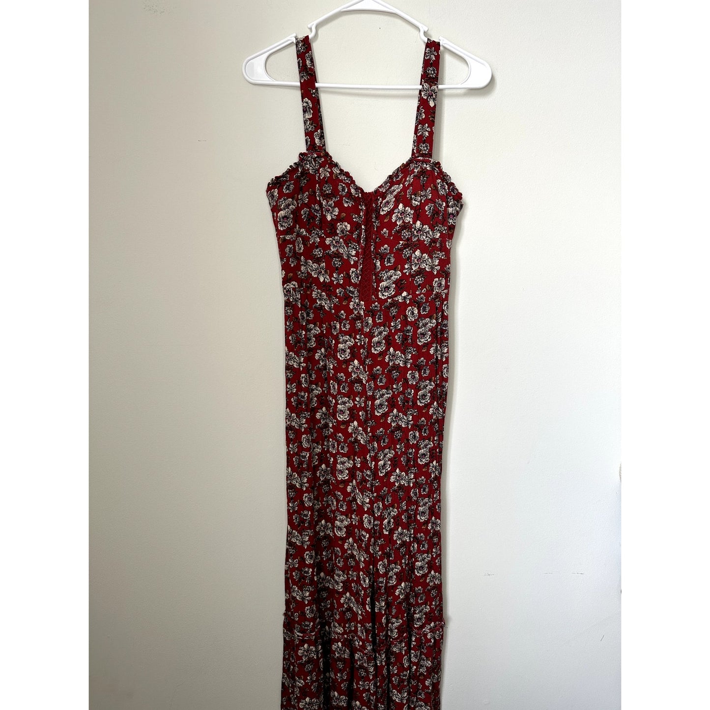 American Eagle Red Floral Jumpsuit, Size 8