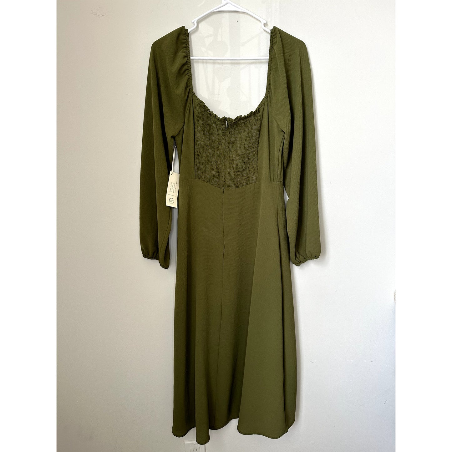 NWT Forever 21 Green Long Sleeve Midi Dress, Size M